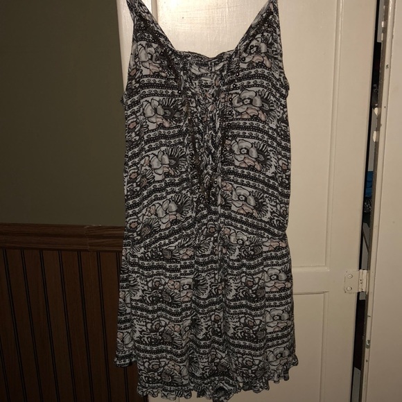 ROMPER - Picture 6 of 7